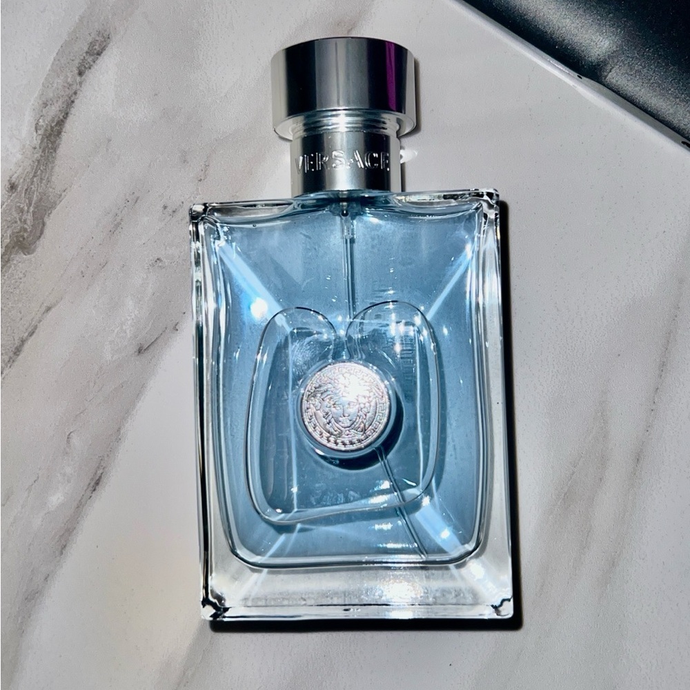 100% Authentic
Versace Pour Homme full size 3.4 oz
